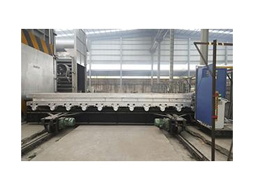 عربة حمل ونقل الألمنيوم إلى فرن التجانس