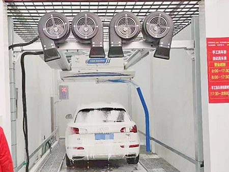 ماكينة غسيل سيارات آلية بدون لمس Single Arm Touchless Car Wash Machine