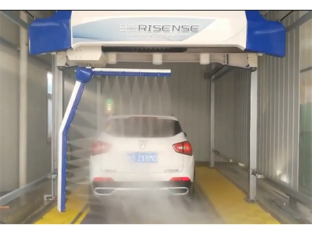 مغسلة سيارات بدون فرش بوحدة رش آلية   Single Arm Touchless Car Wash Machine