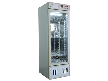 حضانة البكتيريا بالحرارة والرطوبة الثابتة Constant Temperature and Humidity Incubator